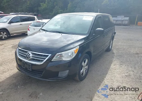 2010 Volkswagen Routan Se from USA, damaged, VIN 2V4RW3D18AR406731